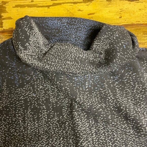 Isle by Melis Kozan Abstract Dot Turtleneck Sweater Dress Black Blue Sz SM - Picture 3 of 6